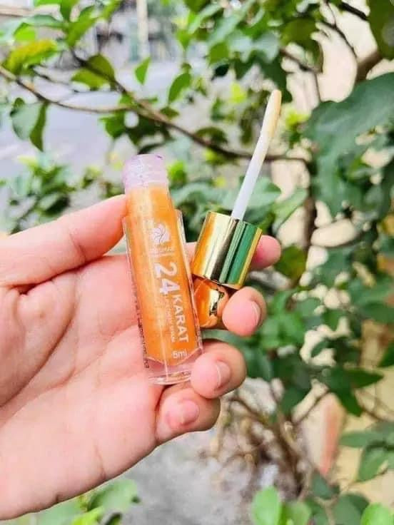Rosmar 24k lip and cheek tint